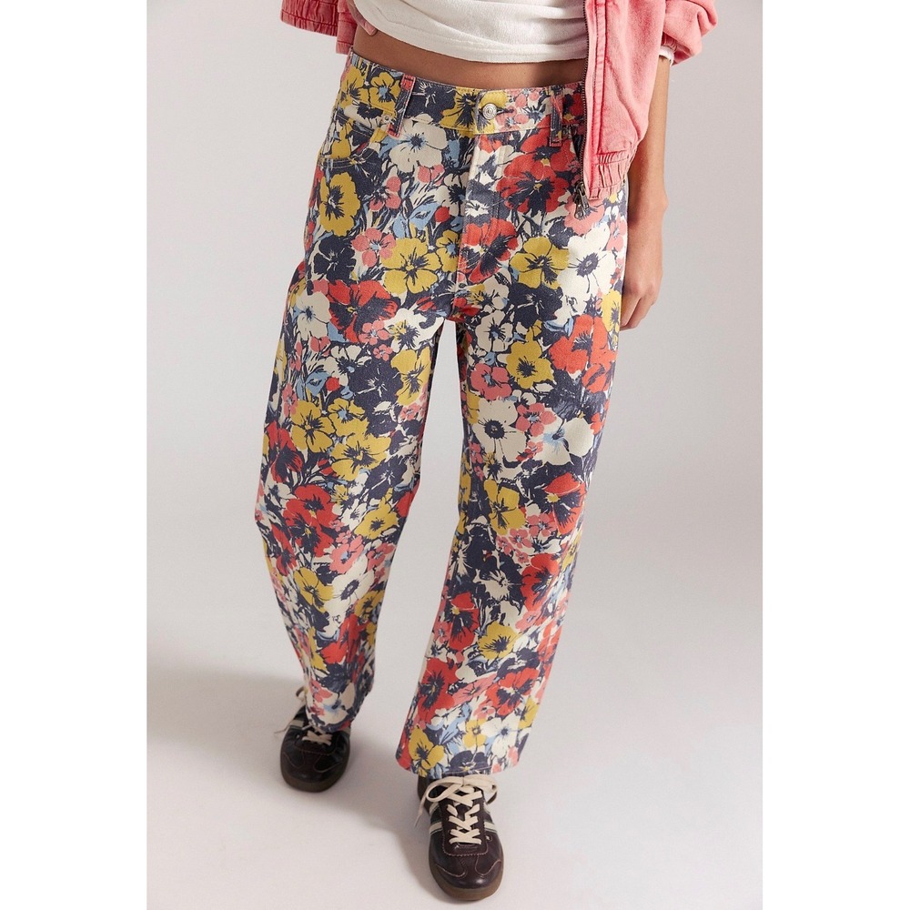 We The Free Deep Trance Printed Boyfriend Floral Jeans Multi Color Size 30 NWOT